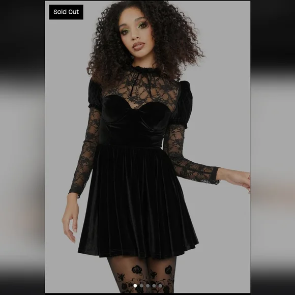 Dolls Kill x Wizard Of Oz Dress - Picture 2 of 15